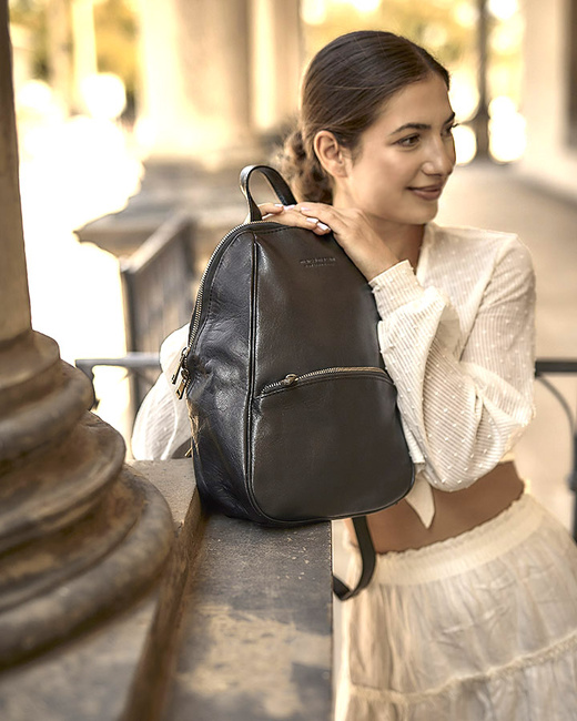 Elegancki plecak damski skórzany miejski minimalizm - MARCO MAZZINI czarny