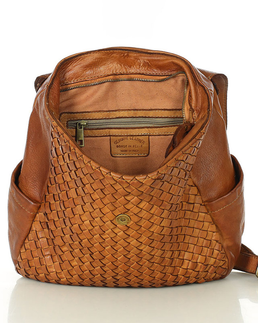 Plecak damski skórzany pleciony z kieszeniami - MARCO MAZZINI brąz camel