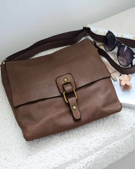 Torebka skórzana listonoszka stylowy minimalizm ala messenger leather bag - MARCO MAZZINI brąz