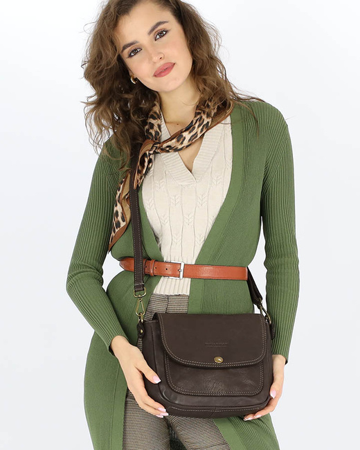 Torebka listonoszka z miękkiej skóry półksiężyc - MARCO MAZZINI ciemno brązowa