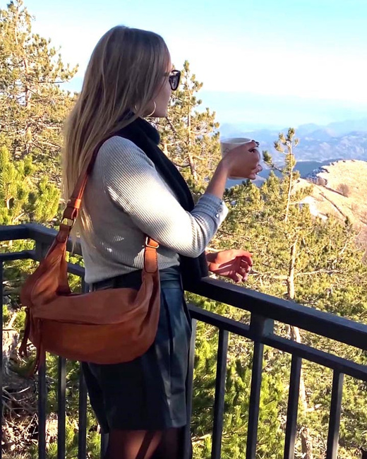 Uniwersalna torebka nerka półksiężyc crossbody runway - skóra naturalna Marco Mazzini brąz