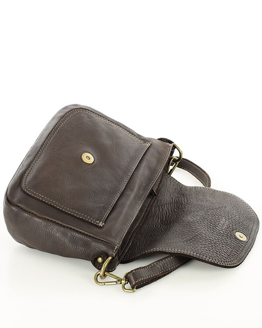 Torebka listonoszka z miękkiej skóry półksiężyc - MARCO MAZZINI ciemno brązowa