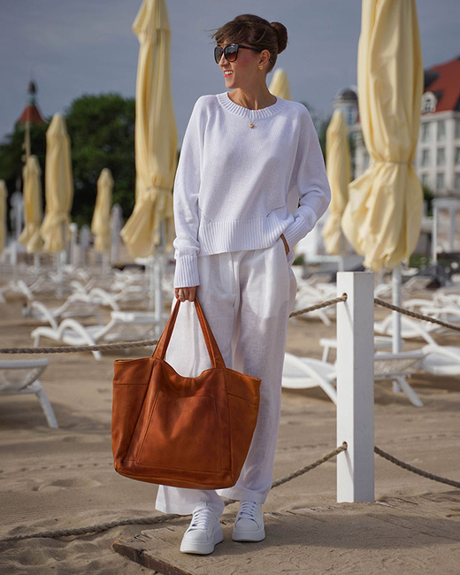 Duża skórzana torebka shopper z kieszenią - MARCO MAZZINI brąz kamelowy