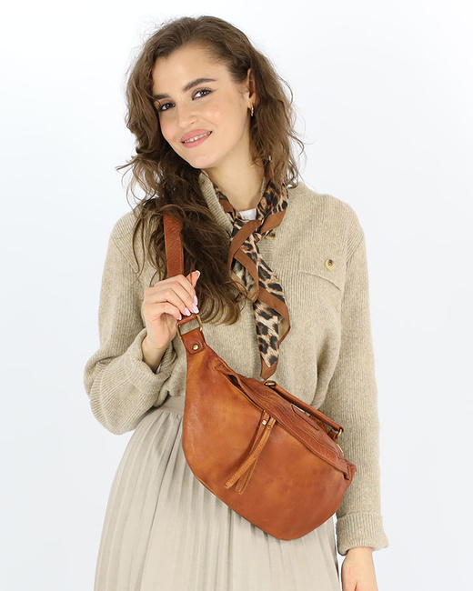 Torebka nerka damska skórzana listonoszka - MARCO MAZZINI brąz koniak