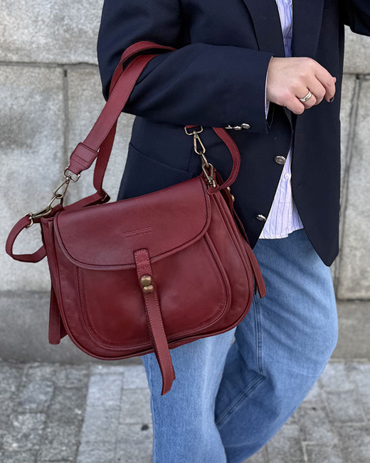 Marco Mazzini Torebka classic saddle bag ze skóry naturalnej na ramie bordowa