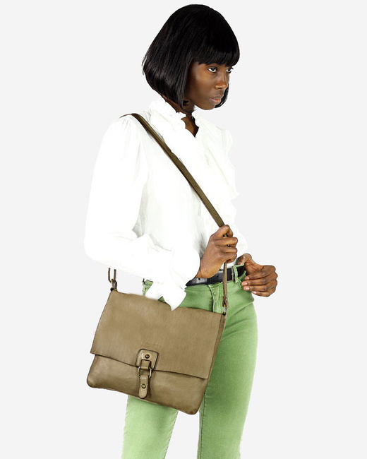 Torebka skórzana listonoszka stylowy minimalizm ala messenger leather bag - MARCO MAZZINI beż taupe