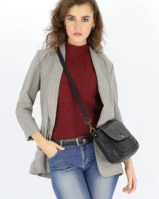 Torebka listonoszka z miękkiej skóry półksiężyc - MARCO MAZZINI czarna