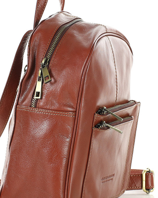 Mały plecak damski skórzany z kieszonkami - MARCO MAZZINI brąz whisky