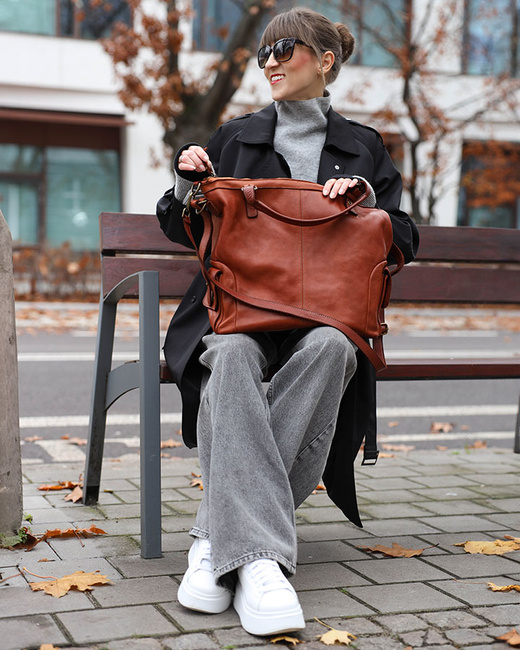 MARCO MAZZINI Miejska torba skórzana z regulowaną rączką old leather handmade camel