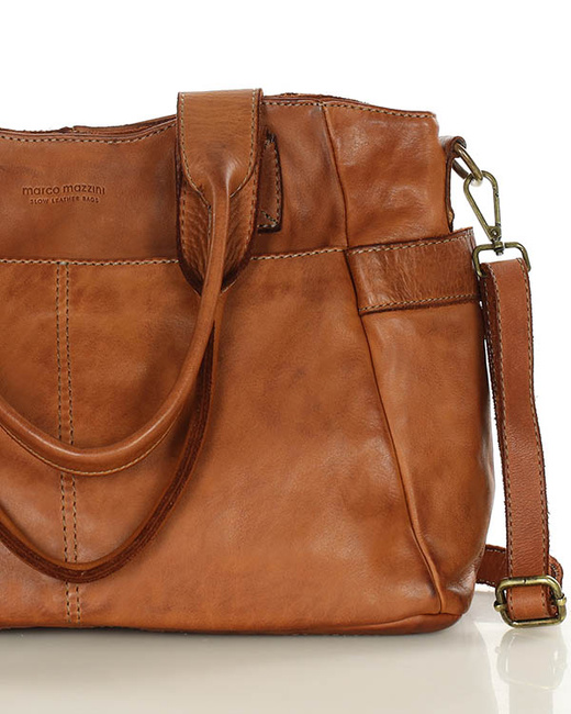 Torebka damska skórzana z kieszeniami na zewnątrz - MARCO MAZZINI brąz camel