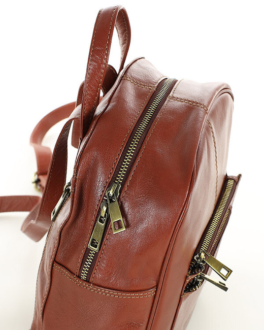 Mały plecak damski skórzany z kieszonkami - MARCO MAZZINI brąz whisky