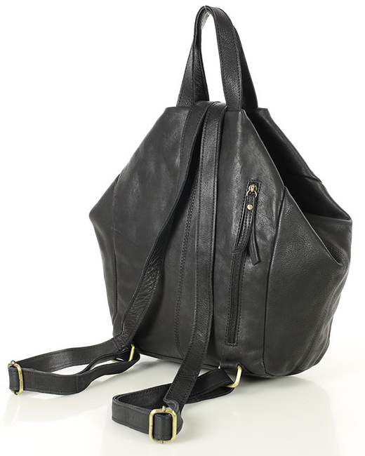 Czarny skórzany plecak damski z bezpiecznym dostępem do wnętrza – MARCO MAZZINI