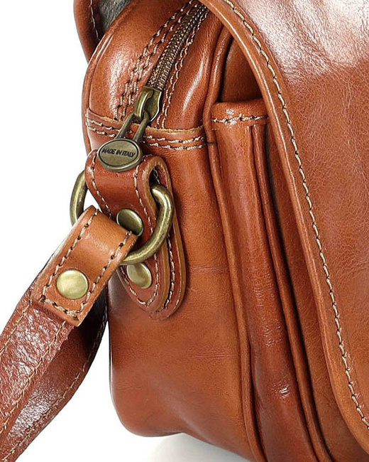 Włoska torebka listonoszka skórzana z klapą MARCO MAZZINI - Alabama Classico camel