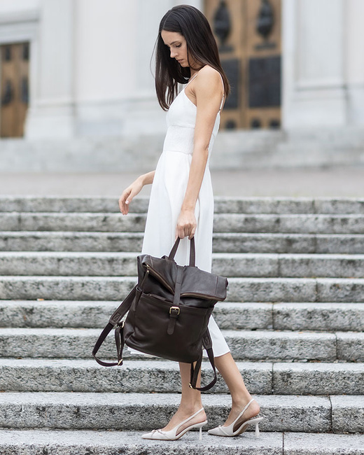 Kultowy plecak damski brązowy skórzany na laptopa - MARCO MAZZINI brąz camel