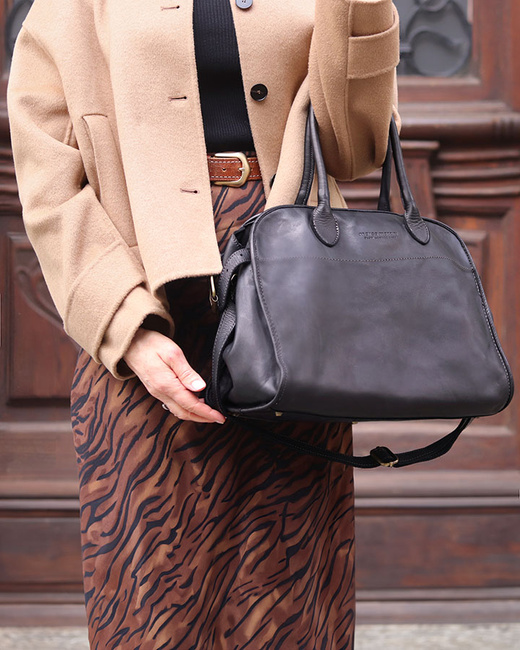 Kultowa torebka typu kuferek z włoskiej skóry naturalnej - MARCO MAZZINI czarna